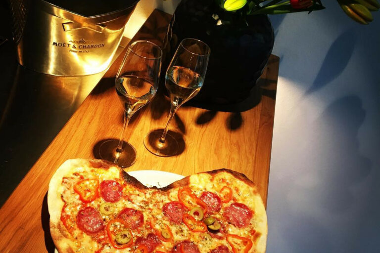 Restaurant Gutschein Die Pizzeria König Hamburg