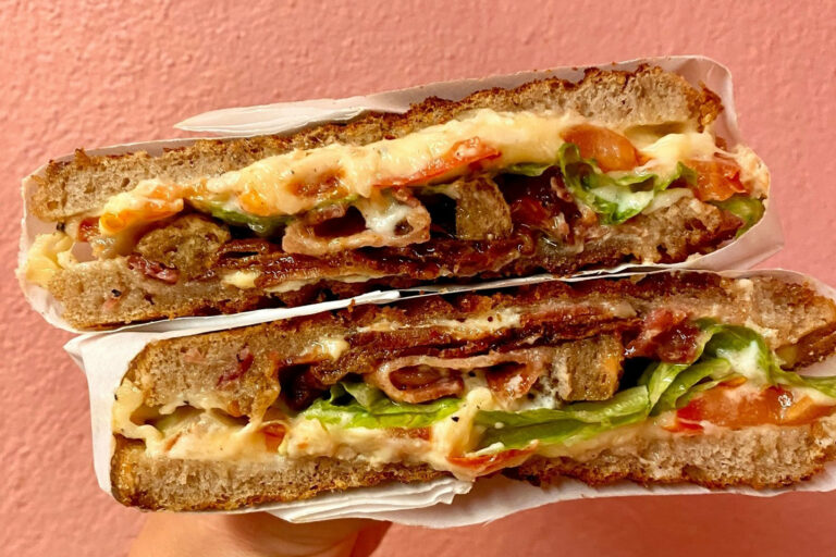 Restaurant Gutschein Frau Dr Schneider‘s Grilled Cheese Wonderland Hamburg