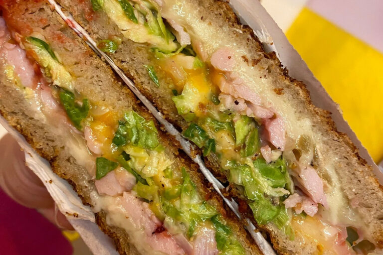 Restaurant Gutschein Frau Dr Schneider‘s Grilled Cheese Wonderland Hamburg