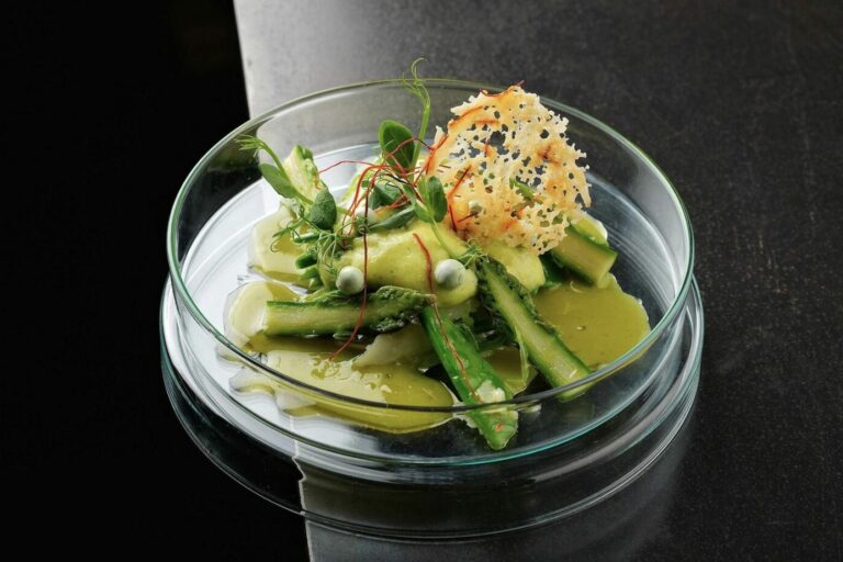 Restaurant Gutschein 5 Gourmet Restaurant & Bar Stuttgart