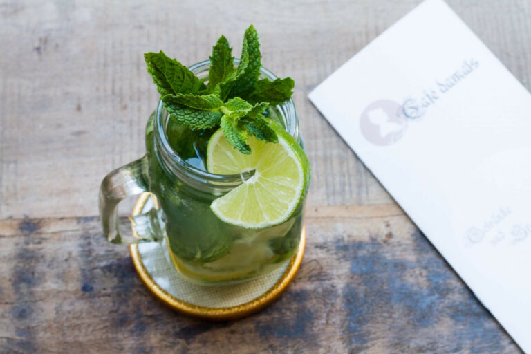 Restaurant Gutschein für Cafe damals