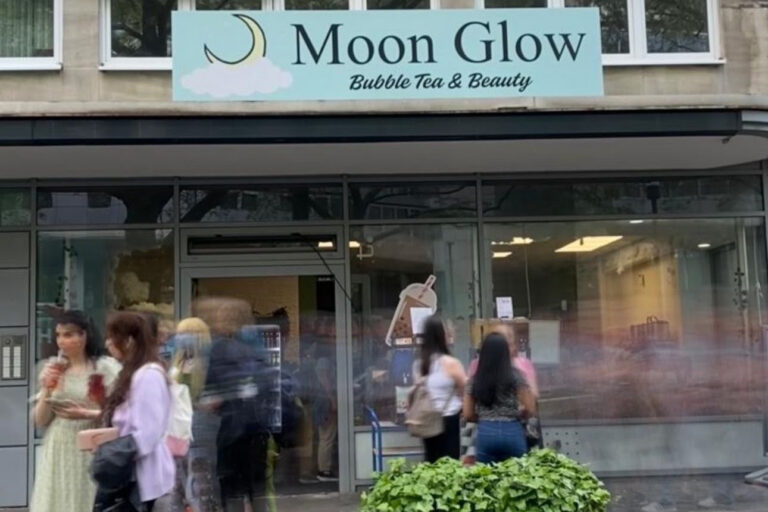 Restaurant Gutschein MoonGlow Bubble Tea Düsseldorf
